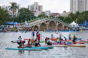'南湖逐浪！2025中国-东盟国际桨板公开赛暨中国桨板俱乐部联赛（南宁站）完美收官